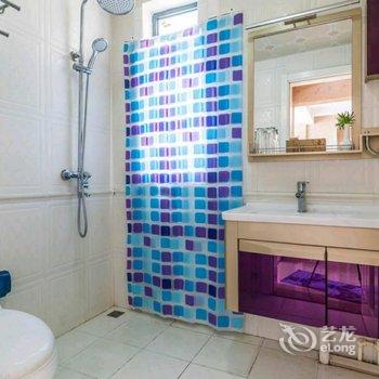 西安大雁塔大唐芙蓉园海洋馆观景三居室公寓酒店提供图片