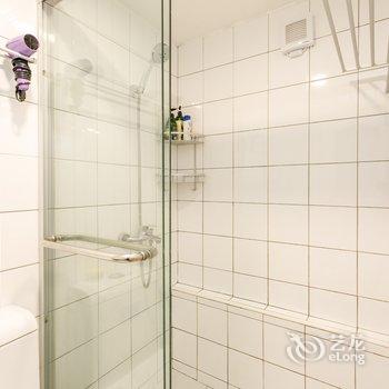 小猪晴天公寓(上海复兴中路店)酒店提供图片