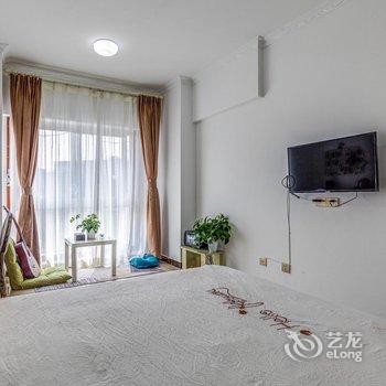 西安西安臻溪家公寓(三桥街村分店)(双拥路分店)酒店提供图片