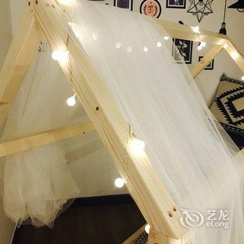 重庆MrSunmer的民宿(五四路店)酒店提供图片