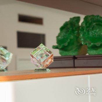 开心0101特色民宿(青岛香港东路店)酒店提供图片