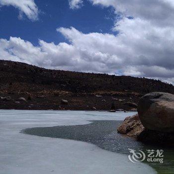 Q加·稻城亚丁雪域圣山酒店(稻城亚丁游客中心店)酒店提供图片