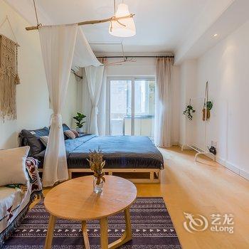 西安26℃公寓(岳家寨南(曲江街办)分店)酒店提供图片