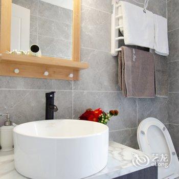 上海DH设计师工作室别墅酒店提供图片