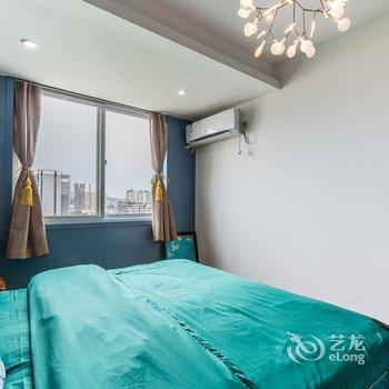 成都拈花一朵公寓(彩虹花园分店)酒店提供图片