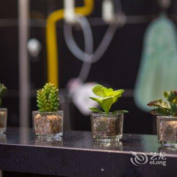 青岛玮玮到来(00130860)公寓(游乐设施分店)酒店提供图片