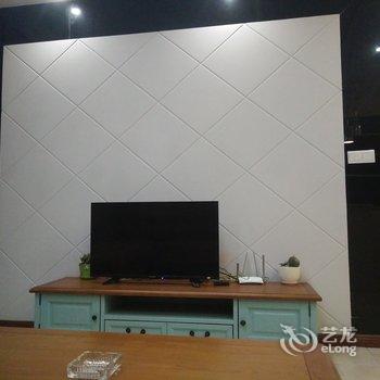 重庆梅赫伦一世公寓(铜锣村分店)酒店提供图片