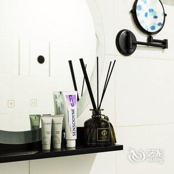 �ɶ�LAN���ṫԢ�Ƶ��ṩͼƬ