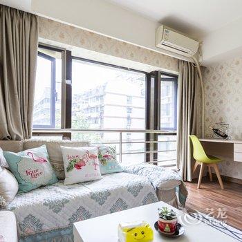 丽飞民宿(上海梅尔尼科夫美术馆分店)酒店提供图片