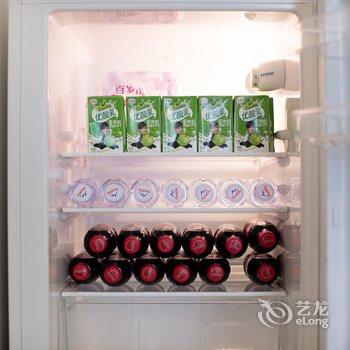 成都追逐远方的小王子公寓(成都金沙乌木艺术馆分店)酒店提供图片