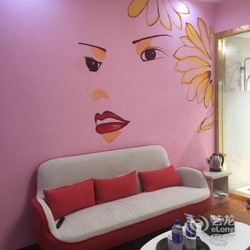 曲靖恋时光主题酒店酒店提供图片