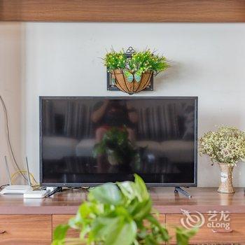 成都黑色的光公寓(勤俭村分店)酒店提供图片