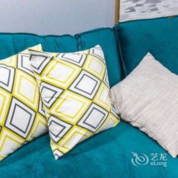 重庆华(00004140)公寓酒店提供图片