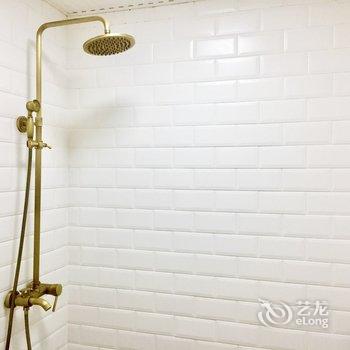 重庆Days数日民宿(建设中路分店)酒店提供图片