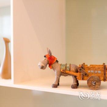 青岛暖屋民宿(东海西路与云安路交叉口分店)酒店提供图片