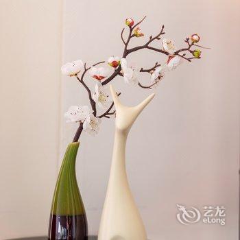 青岛暖屋民宿(东海西路与云安路交叉口分店)酒店提供图片