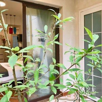 重庆Days数日民宿(建设中路分店)酒店提供图片