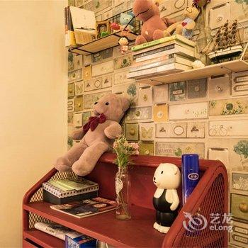 重庆叁什贰公寓(重庆大轰炸惨案遗址分店)酒店提供图片