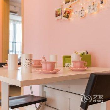 重庆王运刚(00115560)公寓(大坪村分店)酒店提供图片