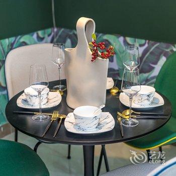 广州路客精品民宿BE6410酒店提供图片