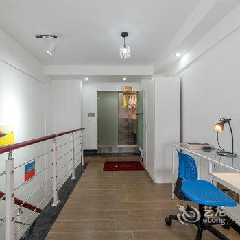 重庆佳玥公寓(歇台子村分店)酒店提供图片