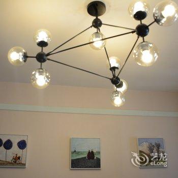 重庆17725127652公寓(渝宠主题乐园分店)酒店提供图片