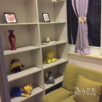 重庆17725127652公寓(渝宠主题乐园分店)酒店提供图片