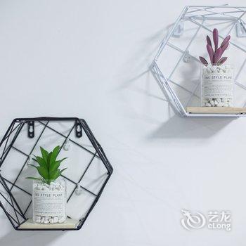 重庆zan小屋(周公馆分店)酒店提供图片