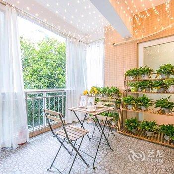 成都蚊子哥哥(00128030)公寓(高升桥小游园分店)酒店提供图片