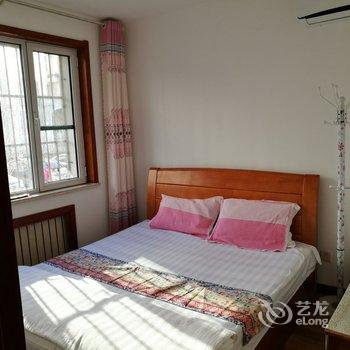 青岛薛忠峰金沙滩海景房公寓(金沙滩路与云雾山路交叉口分店)酒店提供图片