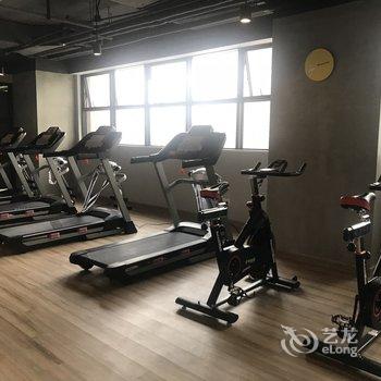 成都张黎公寓(全年红红木艺术馆分店)酒店提供图片