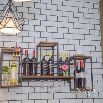 青岛中华～瑰宝(00138660)公寓(青岛出版社教育分社分店)酒店提供图片