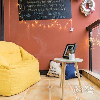重庆叁什贰公寓(黄葛晚渡分店)酒店提供图片