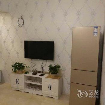 重庆2号线大溪沟一线江景近解放碑/洪崖洞公寓(重庆大轰炸惨案遗址分店)酒店提供图片