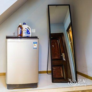 重庆Locals路客·重庆渝北A10舍公寓(马道子分店)酒店提供图片