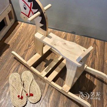 重庆请回答1993公寓(重庆大轰炸惨案遗址分店)酒店提供图片