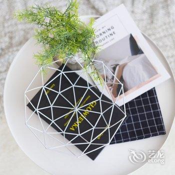 上海朋下公寓(普陀交警岗亭分店)酒店提供图片