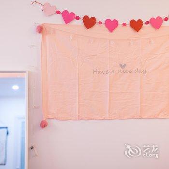 重庆梧栖公寓(中国历史文化名街雕塑分店)酒店提供图片