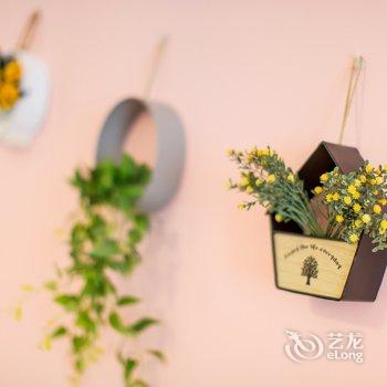 重庆梧栖公寓(中国历史文化名街雕塑分店)酒店提供图片