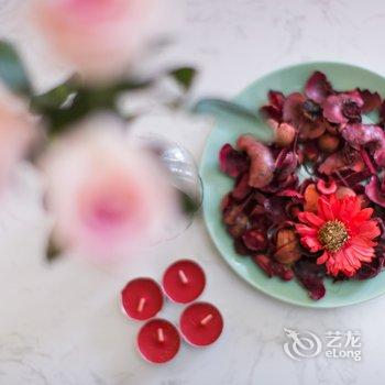 重庆梧栖公寓(中国历史文化名街雕塑分店)酒店提供图片