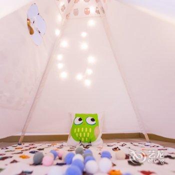 重庆梧栖公寓(中国历史文化名街雕塑分店)酒店提供图片