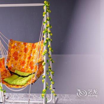 重庆梧栖公寓(中国历史文化名街雕塑分店)酒店提供图片