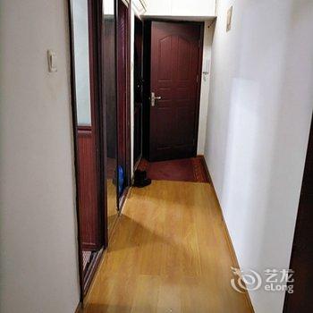 青岛家庭日租房家庭旅馆(海右博物馆分店)酒店提供图片