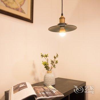 簡簞噯公寓(上海相亲角店)酒店提供图片