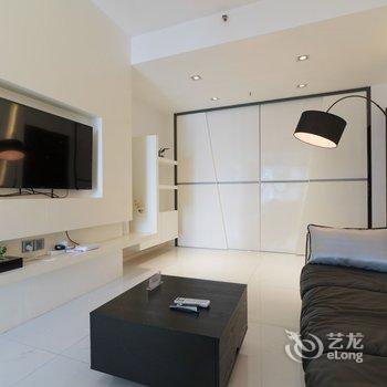 重庆无题特色民宿(晓月路分店)酒店提供图片