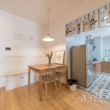 重庆罗小2公寓酒店提供图片