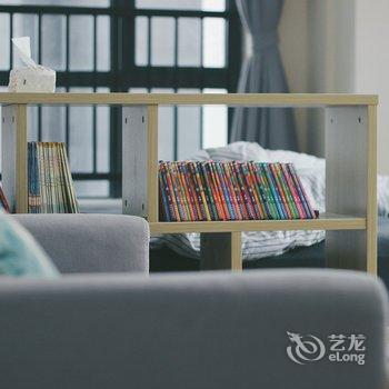 成都佛系少女徐小湉公寓(成都解放路分店)酒店提供图片