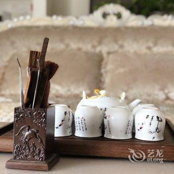 顽张公寓(西安文景路店)酒店提供图片