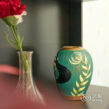 重庆冯小姐姐公寓酒店提供图片