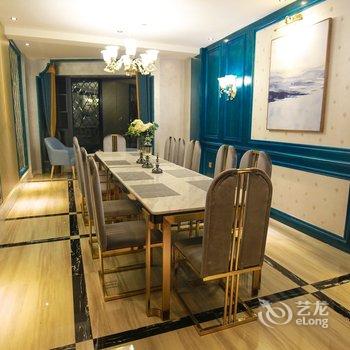 溪畔女儿家客栈(张家界千古情店)酒店提供图片